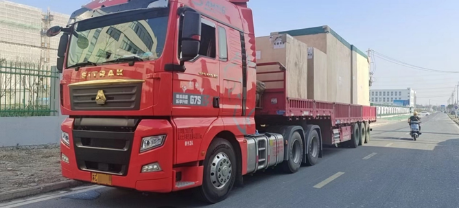 1671612962113.png 副本20221221-国产牵引车油耗可以低至多少?陈老板:“我的汕德卡G7S百公里油耗26L!”86.png