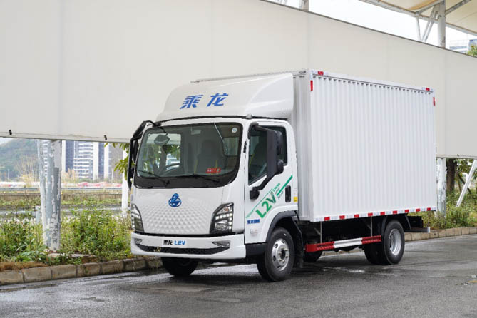 450km超长续航！乘龙L2V大电量轻卡城配运输无忧