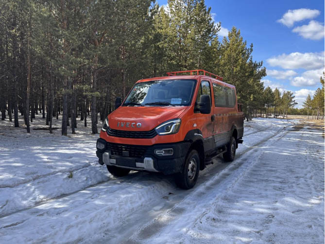依维柯欧霸·雷霆：硬核越野四驱助力多行业特种作业