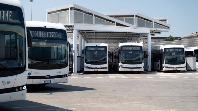 比亚迪电动大巴成功交付意大利佛罗伦萨