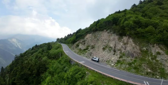 依维柯欧霸·山海终极测试，三万里征途书写硬核实力