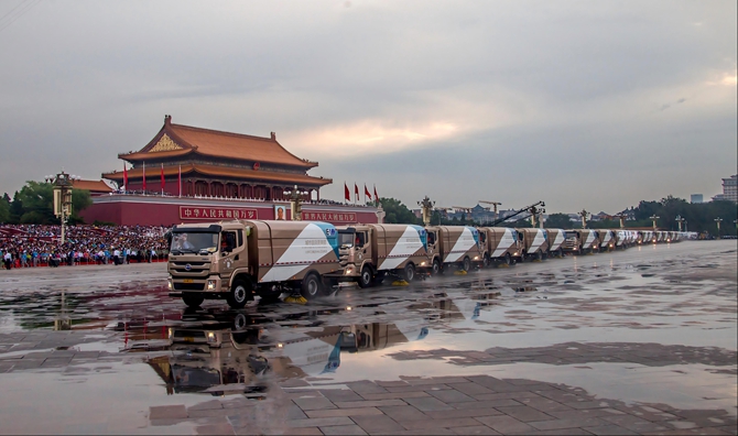 第零方阵！比亚迪纯电动环卫车护航九三阅兵